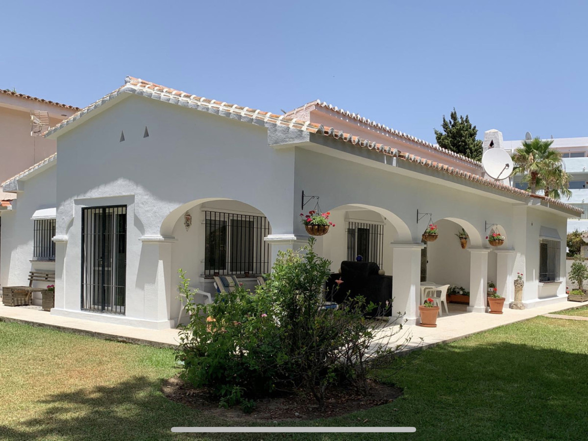 Property Image: Elviria, Costa del Sol (Detached Villa)