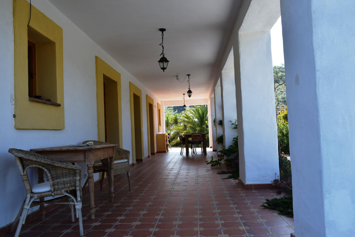 Property Image: Sedella, Costa del Sol East (Detached Villa)