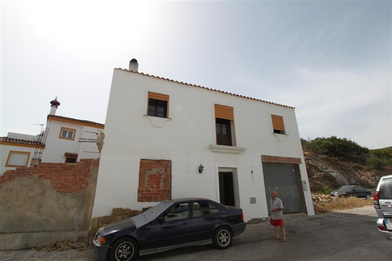 Property Image: Casares Pueblo, Costa del Sol (Detached Villa)