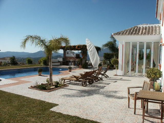 Property Image: Valtocado, Costa del Sol (Detached Villa)