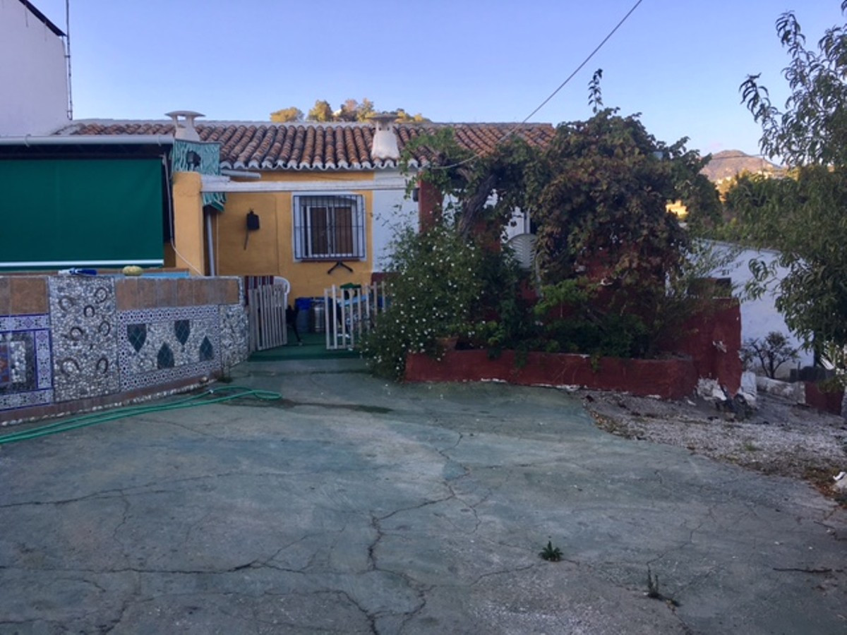 Property Image: Frigiliana, Costa del Sol East (Detached Villa)
