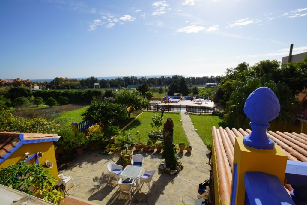 Property Image: El Padron, Costa del Sol (Detached Villa)