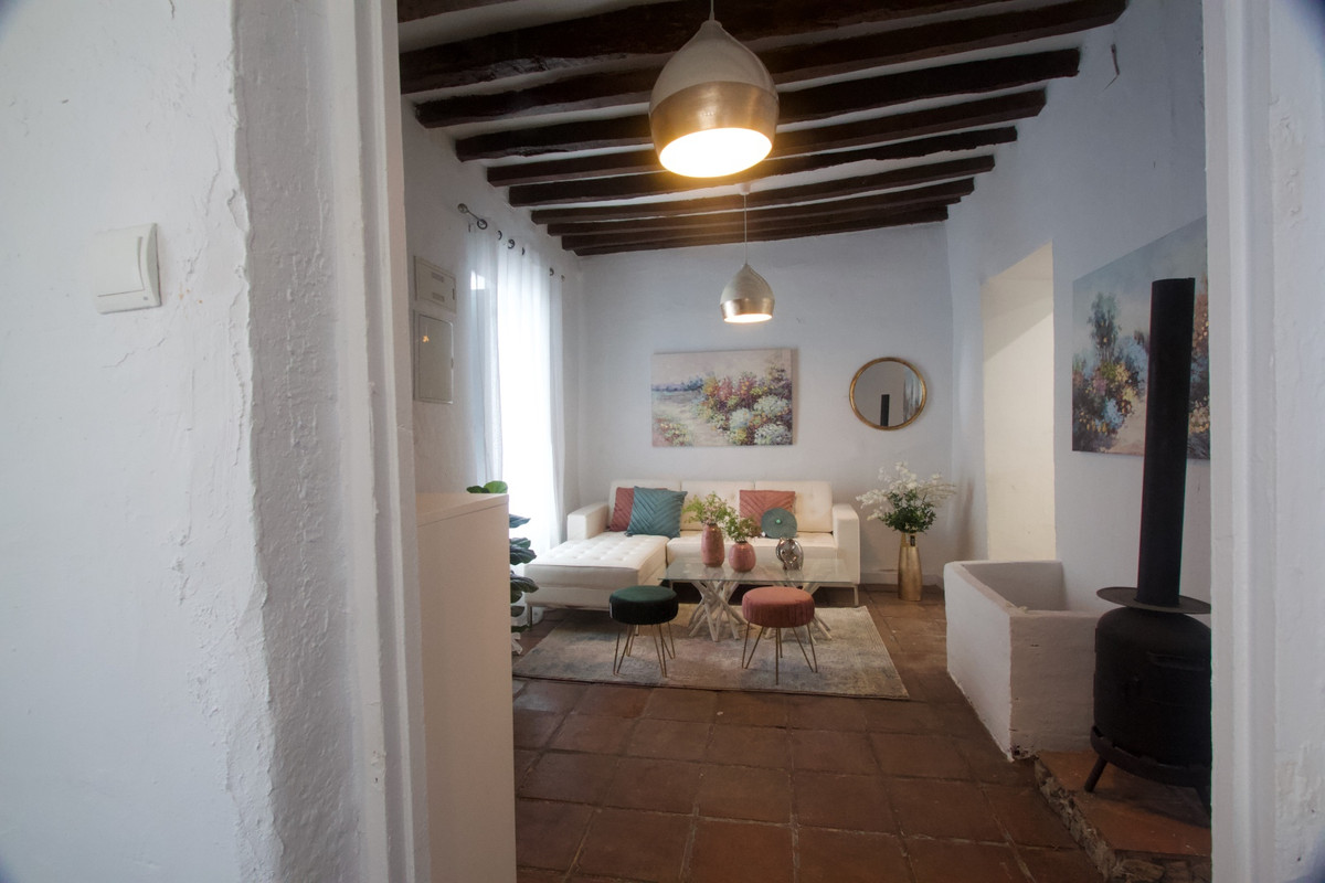 Property Image: Casares, Costa del Sol (Detached Villa)