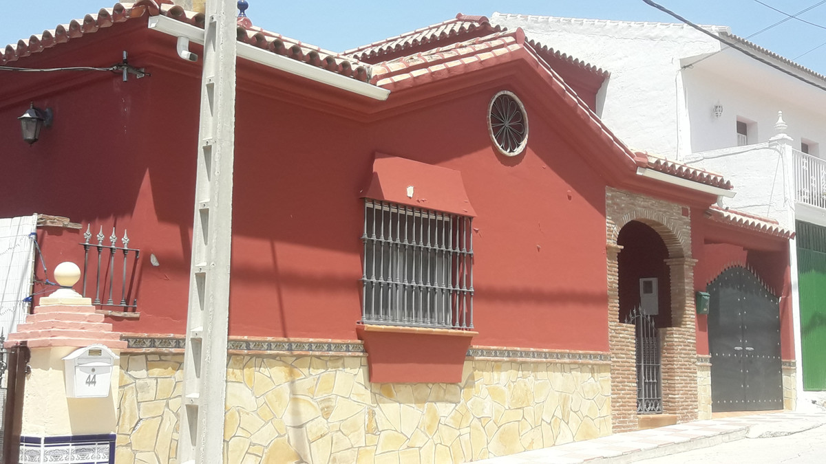 Property Image: Alhaurín el Grande, Costa del Sol (Detached Villa)