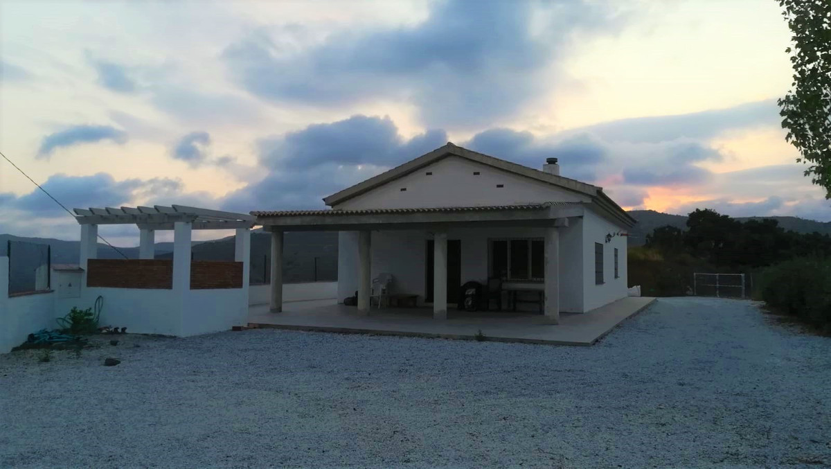 Property Image: El Borge, Costa del Sol East (Detached Villa)